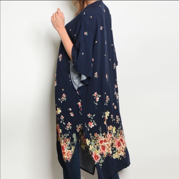 LAST 1 S‼️NAVY FLORAL KIMONO- kimono - Picture 3 of 3